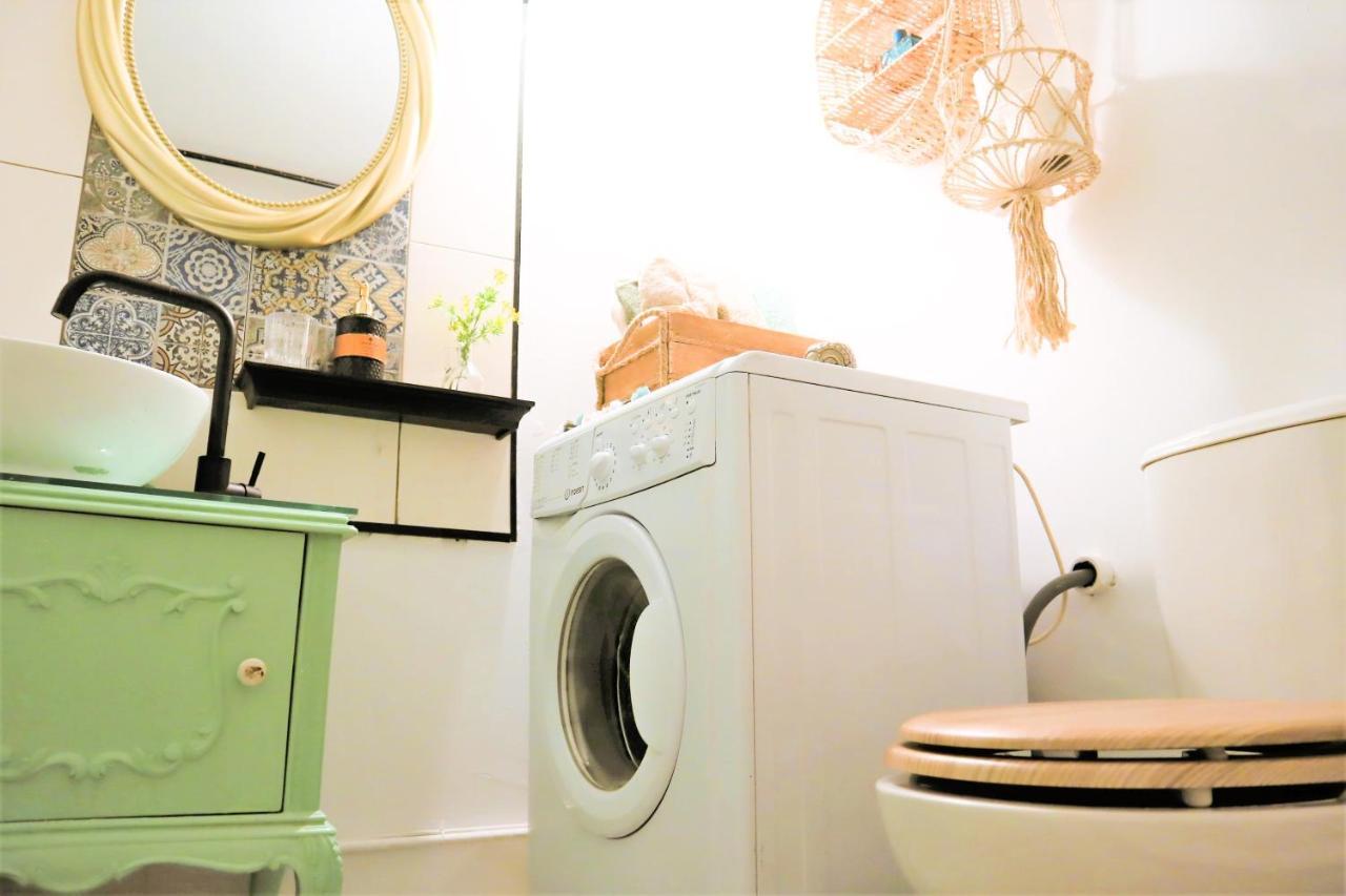 Viva La Victoria Apartment In Central アテネ エクステリア 写真